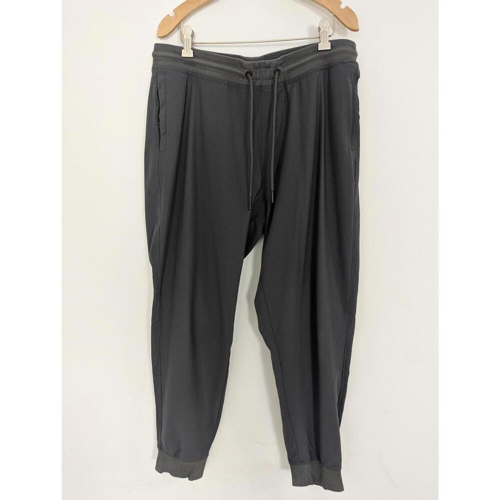 Calvin Klein Men's Loungewear Pants in Gray Size Large Comfortable